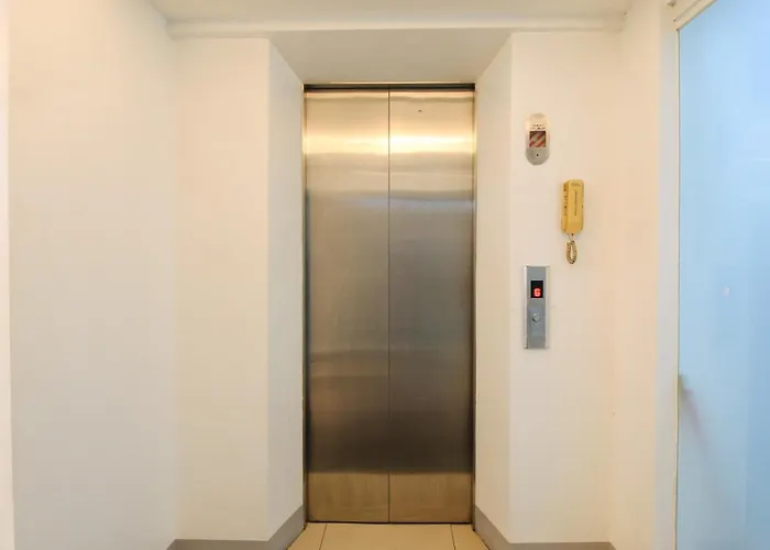 Hotel Reddoorz @ San Marcelino Malate Manille