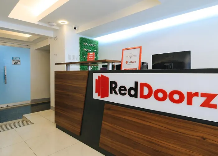 Hotel Reddoorz @ San Marcelino Malate 3*